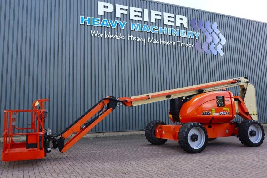 JLG 600AJ Valid inspection, Diesel, 4x4 Drive, 20.5 m - Nacelle articulée: photos 1 JLG 600AJ Valid inspection, Diesel, 4x4 Drive, 20.5 m - Nacelle articulée: photos 1
