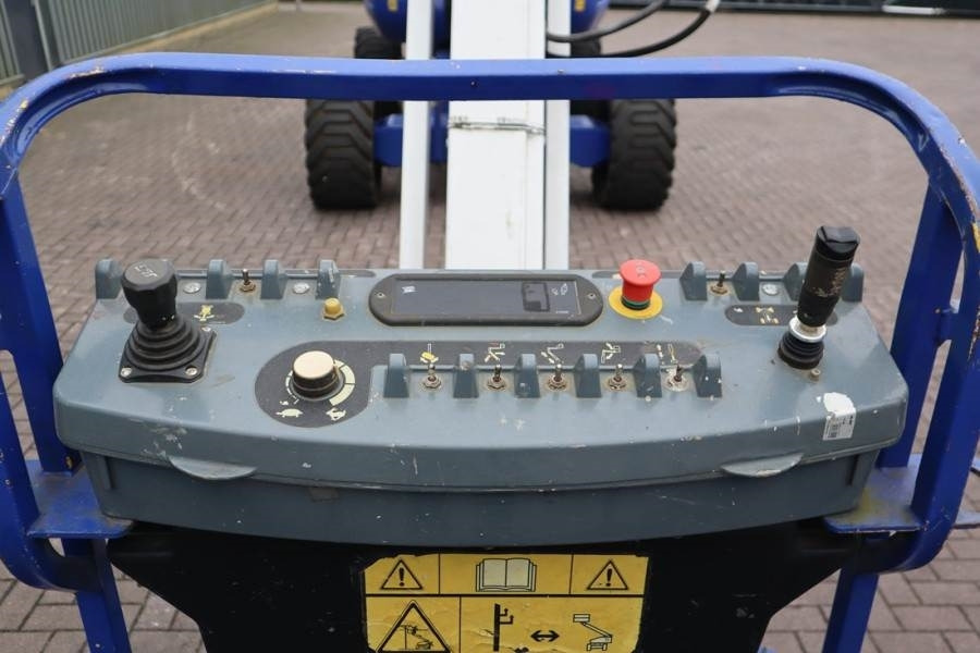 JLG 800AJ Diesel, 4x4x4 Drive, 26.5m Working Height, 1  - Nacelle articulée: photos 5 JLG 800AJ Diesel, 4x4x4 Drive, 26.5m Working Height, 1  - Nacelle articulée: photos 5