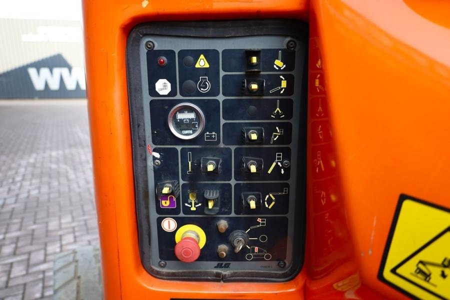 JLG E450AJ Electric, 16m Working Height, 7.2m Reach, 2  - Nacelle articulée: photos 5 JLG E450AJ Electric, 16m Working Height, 7.2m Reach, 2  - Nacelle articulée: photos 5