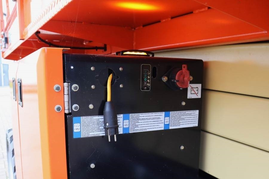 JLG ERT2669 Unused, Electric, 10m Working Height, 680k - Nacelle ciseaux: photos 5 JLG ERT2669 Unused, Electric, 10m Working Height, 680k - Nacelle ciseaux: photos 5