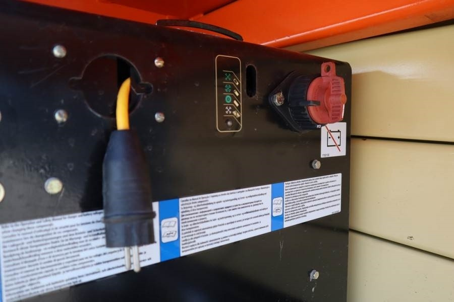 Nacelle ciseaux JLG ERT2669 Unused, Electric, 10m Working Height, 680k: photos 10 Nacelle ciseaux JLG ERT2669 Unused, Electric, 10m Working Height, 680k: photos 10