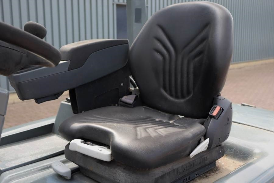 Jungheinrich EFG535 Electric, Lifting Height 4700mm, Freelift 1  - Chariot élévateur diesel: photos 5 Jungheinrich EFG535 Electric, Lifting Height 4700mm, Freelift 1  - Chariot élévateur diesel: photos 5