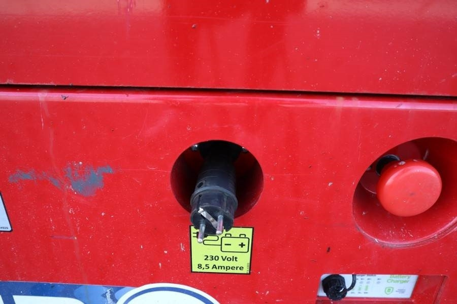 Magni ES1008E Valid inspection, *Guarantee!, Electric, 1 - Nacelle ciseaux: photos 5 Magni ES1008E Valid inspection, *Guarantee!, Electric, 1 - Nacelle ciseaux: photos 5