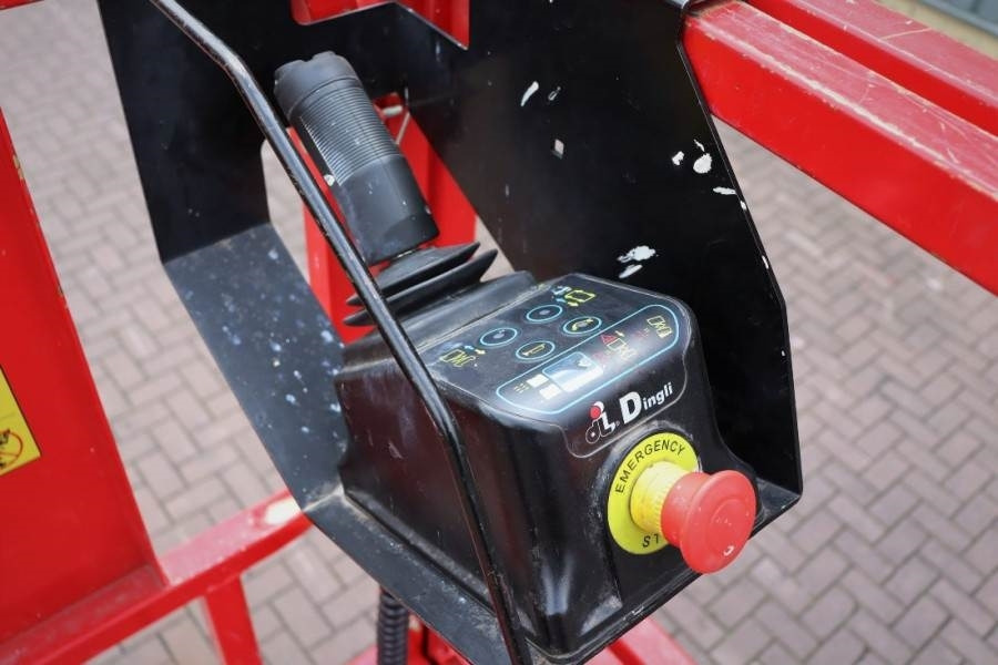 Magni ES1212E Valid inspection, *Guarantee! Electric, 12 - Nacelle ciseaux: photos 4 Magni ES1212E Valid inspection, *Guarantee! Electric, 12 - Nacelle ciseaux: photos 4