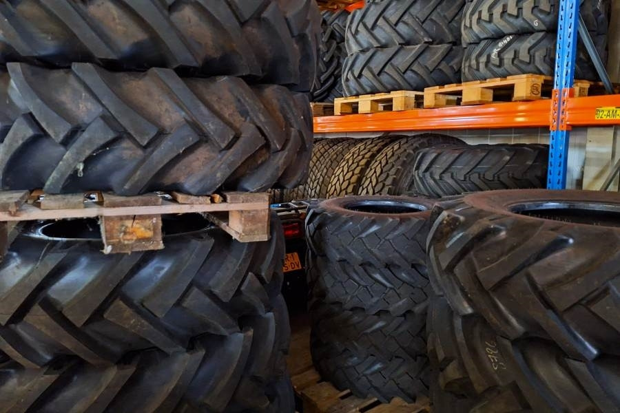 Chariot tout terrain Manitou M30-4 Valid inspection, *Guarantee! Diesel, 4x4 Dr: photos 17 Chariot tout terrain Manitou M30-4 Valid inspection, *Guarantee! Diesel, 4x4 Dr: photos 17