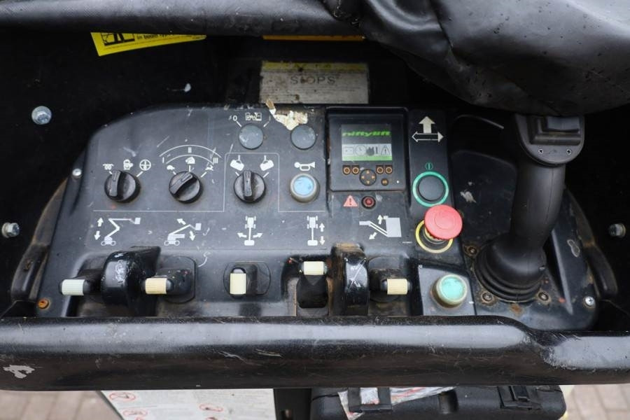 Niftylift HR17N Hybrid MK3 Hybrid Battery & Diesel, 17m Work - Nacelle articulée: photos 3 Niftylift HR17N Hybrid MK3 Hybrid Battery & Diesel, 17m Work - Nacelle articulée: photos 3