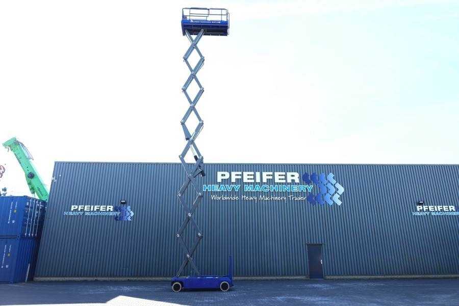 PB LIFT S171-12E Electric, 17.3m Working Height, 400k - Nacelle ciseaux: photos 3 PB LIFT S171-12E Electric, 17.3m Working Height, 400k - Nacelle ciseaux: photos 3