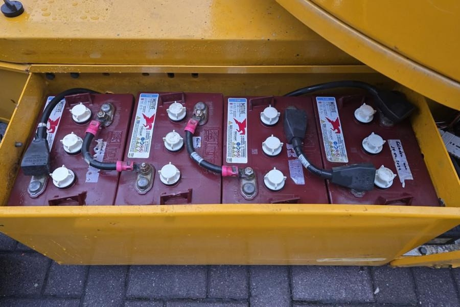 Snorkel A38E As-Is, Electric, 13.5m Working Height, 6.1m R - Nacelle articulée: photos 3 Snorkel A38E As-Is, Electric, 13.5m Working Height, 6.1m R - Nacelle articulée: photos 3