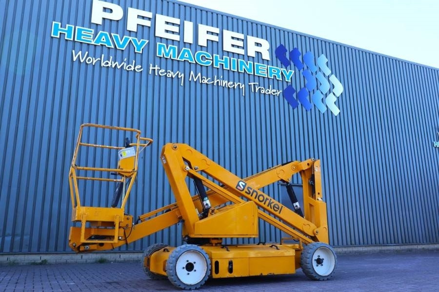Snorkel A38E Electric, 13.5m Working Height, 6.1m Reach, 2 - Nacelle articulée: photos 1 Snorkel A38E Electric, 13.5m Working Height, 6.1m Reach, 2 - Nacelle articulée: photos 1