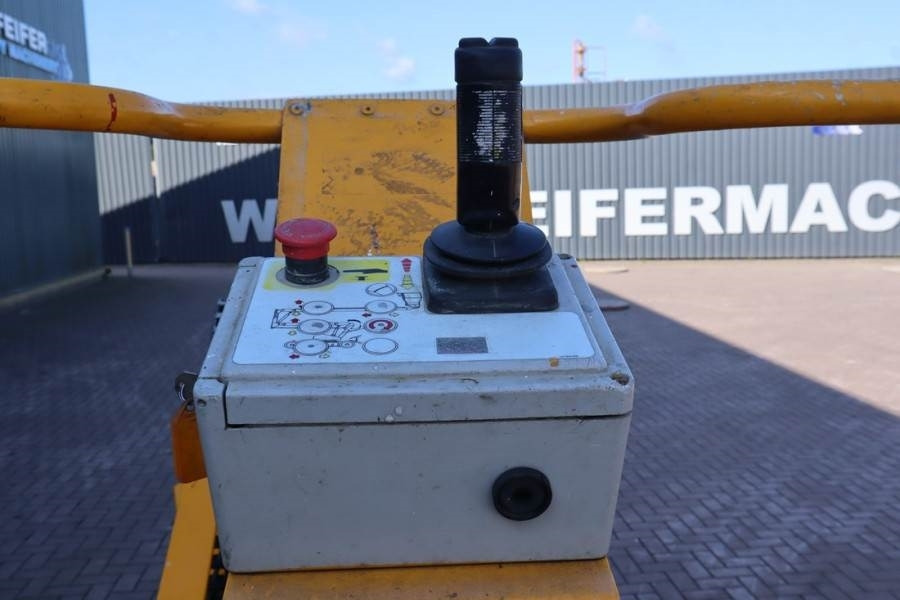 Snorkel A38E Electric, 13.5m Working Height, 6.1m Reach, 2 - Nacelle articulée: photos 4 Snorkel A38E Electric, 13.5m Working Height, 6.1m Reach, 2 - Nacelle articulée: photos 4