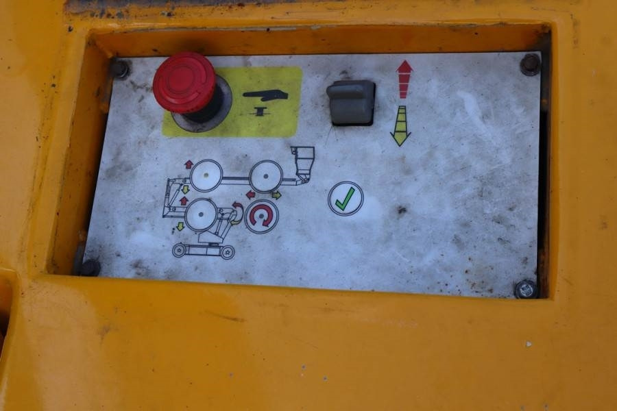 Snorkel A38E Electric, 13.5m Working Height, 6.1m Reach, 2 - Nacelle articulée: photos 5 Snorkel A38E Electric, 13.5m Working Height, 6.1m Reach, 2 - Nacelle articulée: photos 5