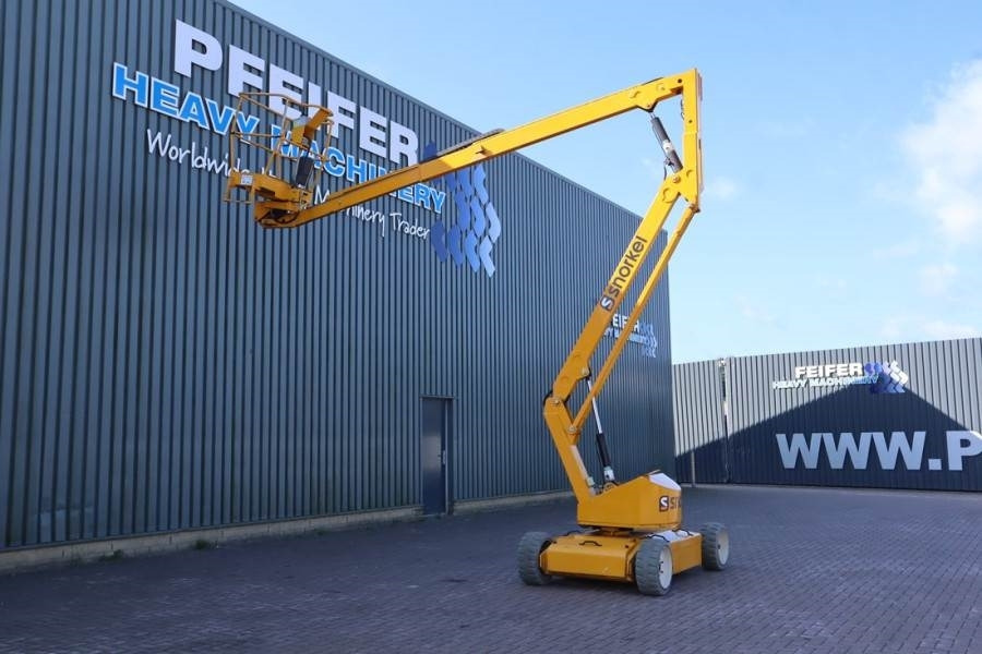 Snorkel A38E Electric, 13.5m Working Height, 6.1m Reach, 2 - Nacelle articulée: photos 3 Snorkel A38E Electric, 13.5m Working Height, 6.1m Reach, 2 - Nacelle articulée: photos 3