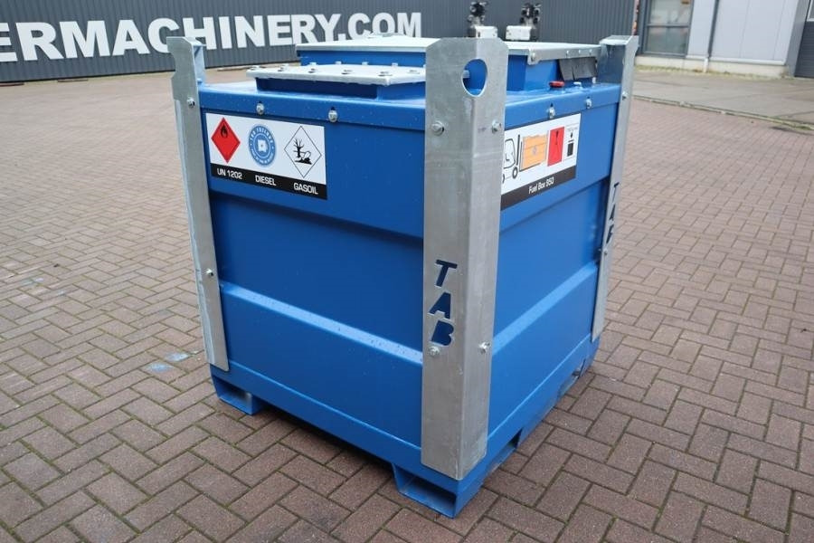 TAB 950 Compact New IBC-950 Compact fuel box for f - Cuve de stockage: photos 2 TAB 950 Compact New IBC-950 Compact fuel box for f - Cuve de stockage: photos 2