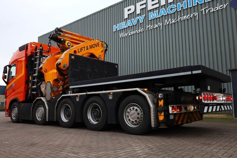 Crédit-bail de Volvo FH12 With Cormach 135t/m Crane Volvo FH12 10x4 Wit  Volvo FH12 With Cormach 135t/m Crane Volvo FH12 10x4 Wit: photos 9