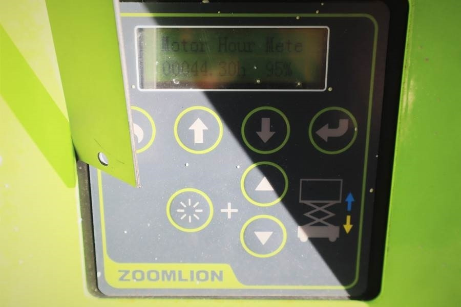 Zoomlion ZS0608DC Valid inspection, *Guarantee! Electric, 8  - Nacelle ciseaux: photos 4 Zoomlion ZS0608DC Valid inspection, *Guarantee! Electric, 8  - Nacelle ciseaux: photos 4