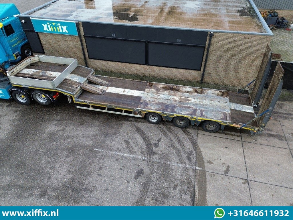 Nooteboom 3-ass. Semi dieplader met hydr. Kleppen / Naloop gestuurd - Semi-remorque surbaissé: photos 2 Nooteboom 3-ass. Semi dieplader met hydr. Kleppen / Naloop gestuurd - Semi-remorque surbaissé: photos 2