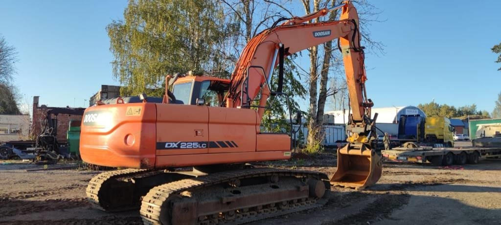 Doosan 225 LC - Pelle sur chenille: photos 3 Doosan 225 LC - Pelle sur chenille: photos 3