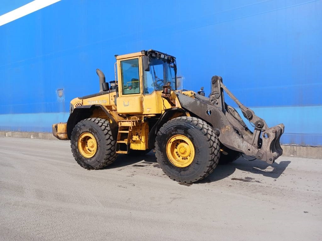 Volvo L 120 E - Chargeuse sur pneus: photos 3 Volvo L 120 E - Chargeuse sur pneus: photos 3