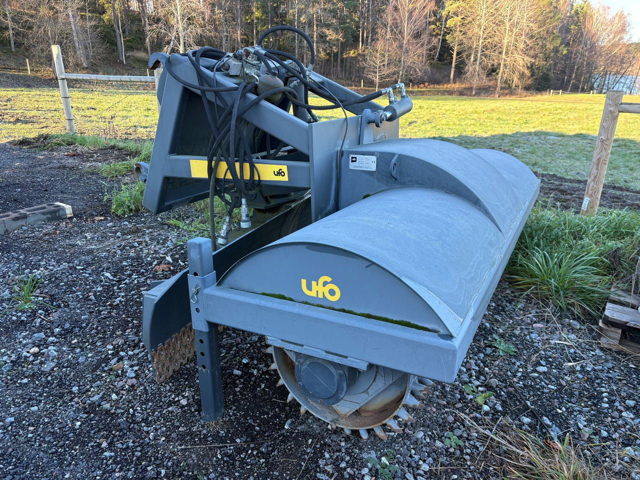 Umeå Försäljning Ab Ufo 47269 - Accessoire pour Véhicule de voirie/ Spécial: photos 1 Umeå Försäljning Ab Ufo 47269 - Accessoire pour Véhicule de voirie/ Spécial: photos 1