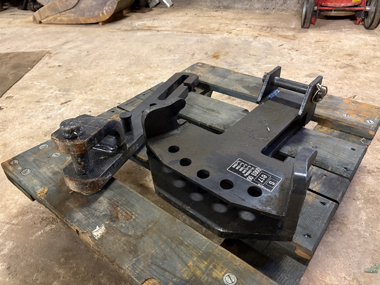 Valtra A75 - Accessoire pour Machine agricole: photos 1 Valtra A75 - Accessoire pour Machine agricole: photos 1