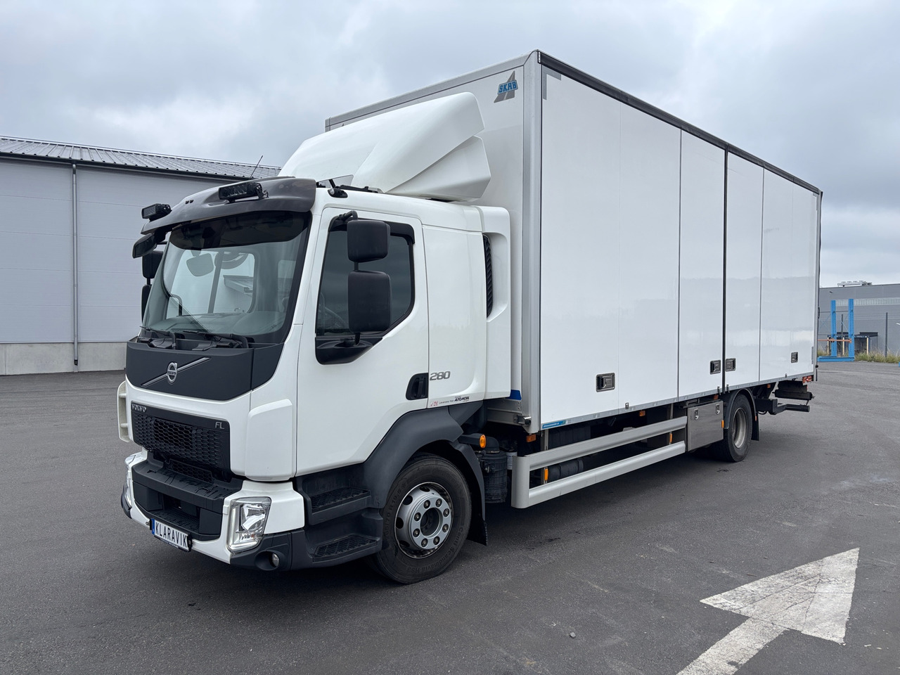 Volvo FL 280 - Camion: photos 1 Volvo FL 280 - Camion: photos 1