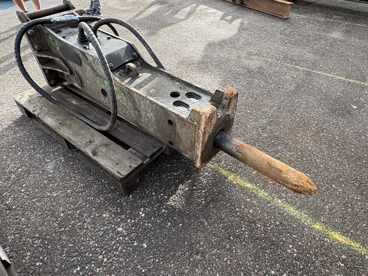 Daemo B90 - Matériel de chantier: photos 1 Daemo B90 - Matériel de chantier: photos 1