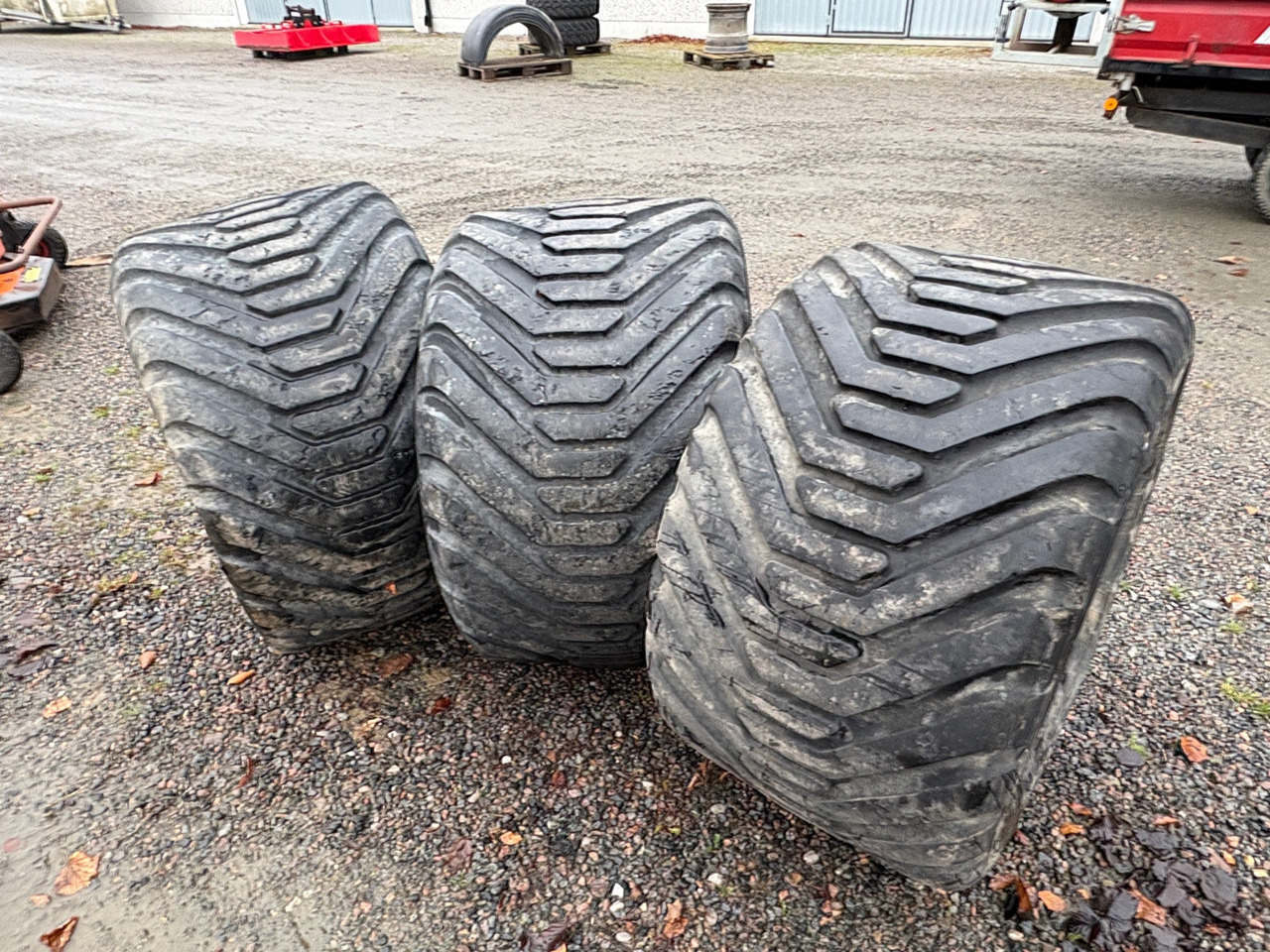 Eurogrip TVS - Pneu pour Engins de chantier: photos 1 Eurogrip TVS - Pneu pour Engins de chantier: photos 1