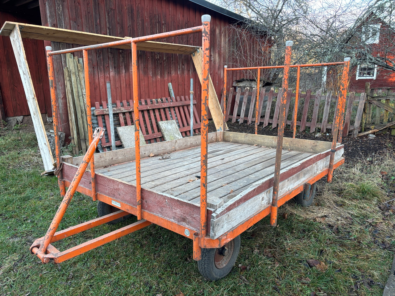 Hessel-vagnar 70 - Remorque agricole: photos 1 Hessel-vagnar 70 - Remorque agricole: photos 1