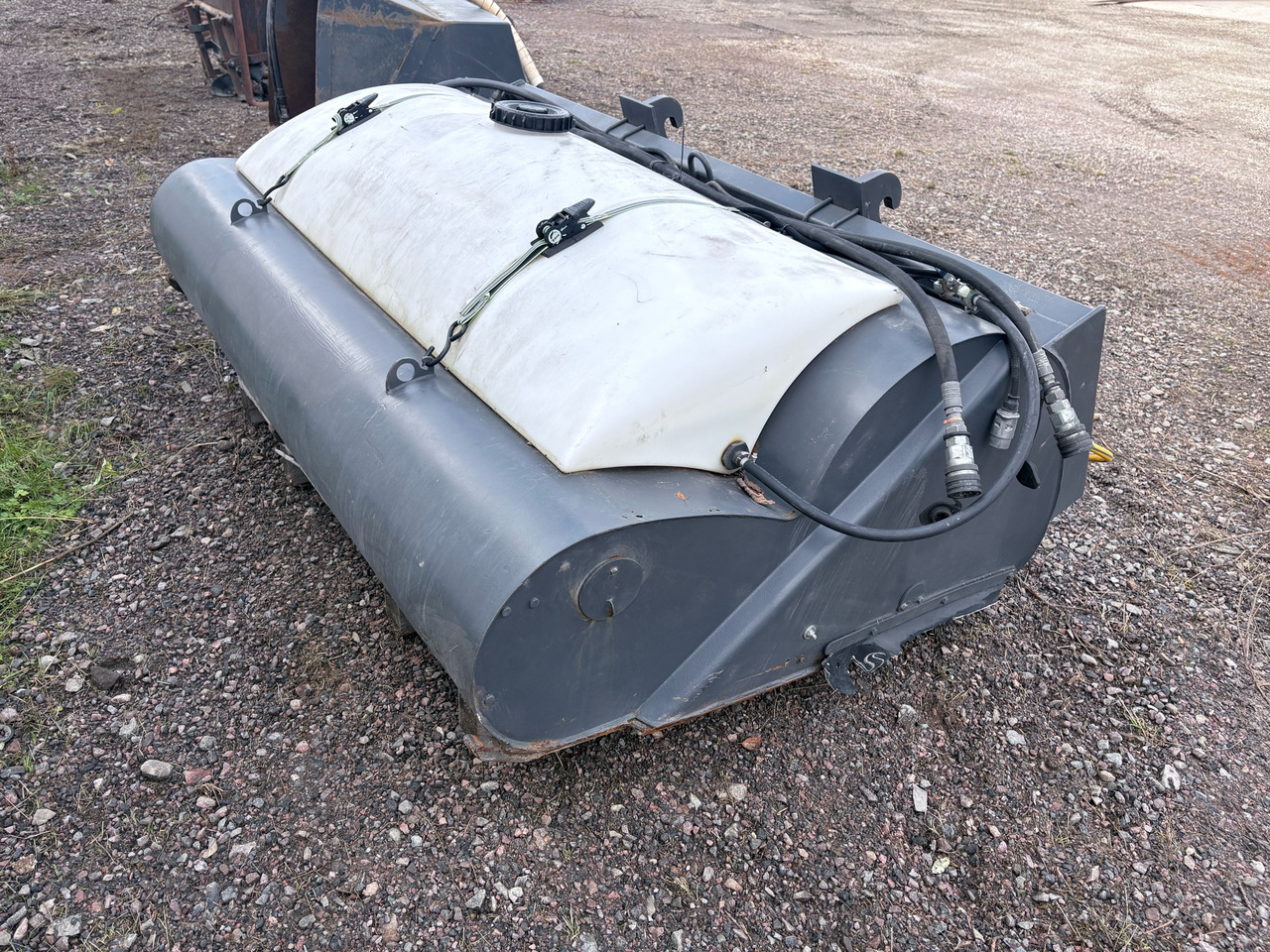 Holms Industri SU-215 - Brosse: photos 1 Holms Industri SU-215 - Brosse: photos 1