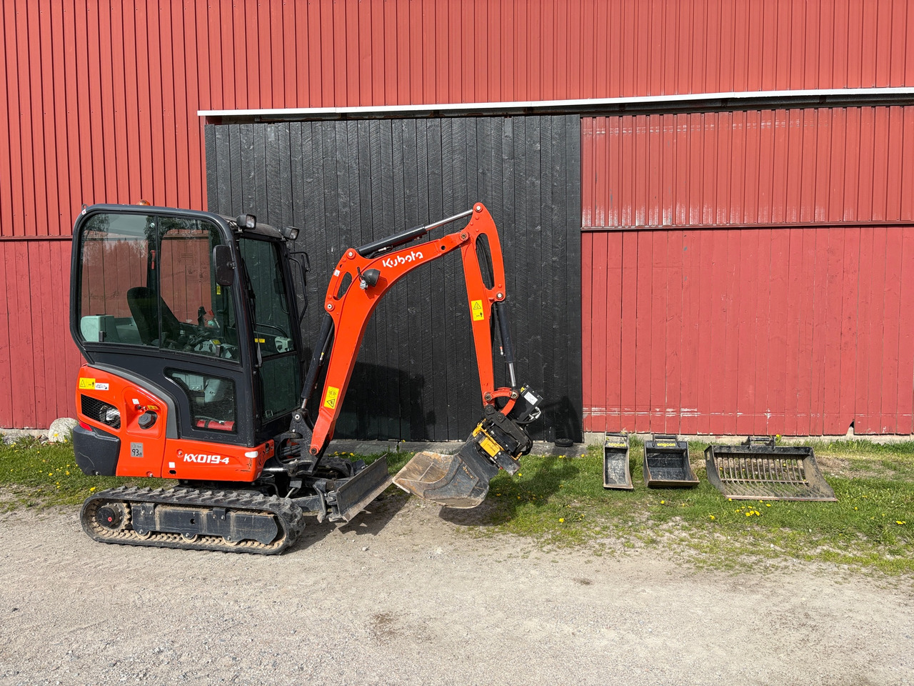 Kubota KX019-4 - Pelle: photos 1 Kubota KX019-4 - Pelle: photos 1