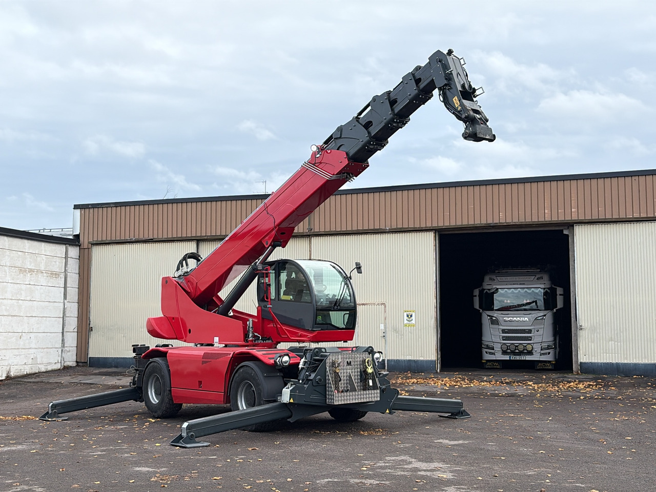 Magni RTH 6.30-V/D - Chariot télescopique: photos 1 Magni RTH 6.30-V/D - Chariot télescopique: photos 1