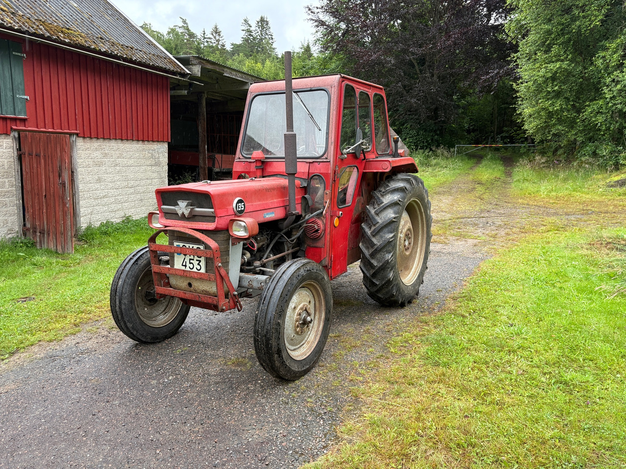 Massey Ferguson 135 - Tracteur agricole: photos 1 Massey Ferguson 135 - Tracteur agricole: photos 1