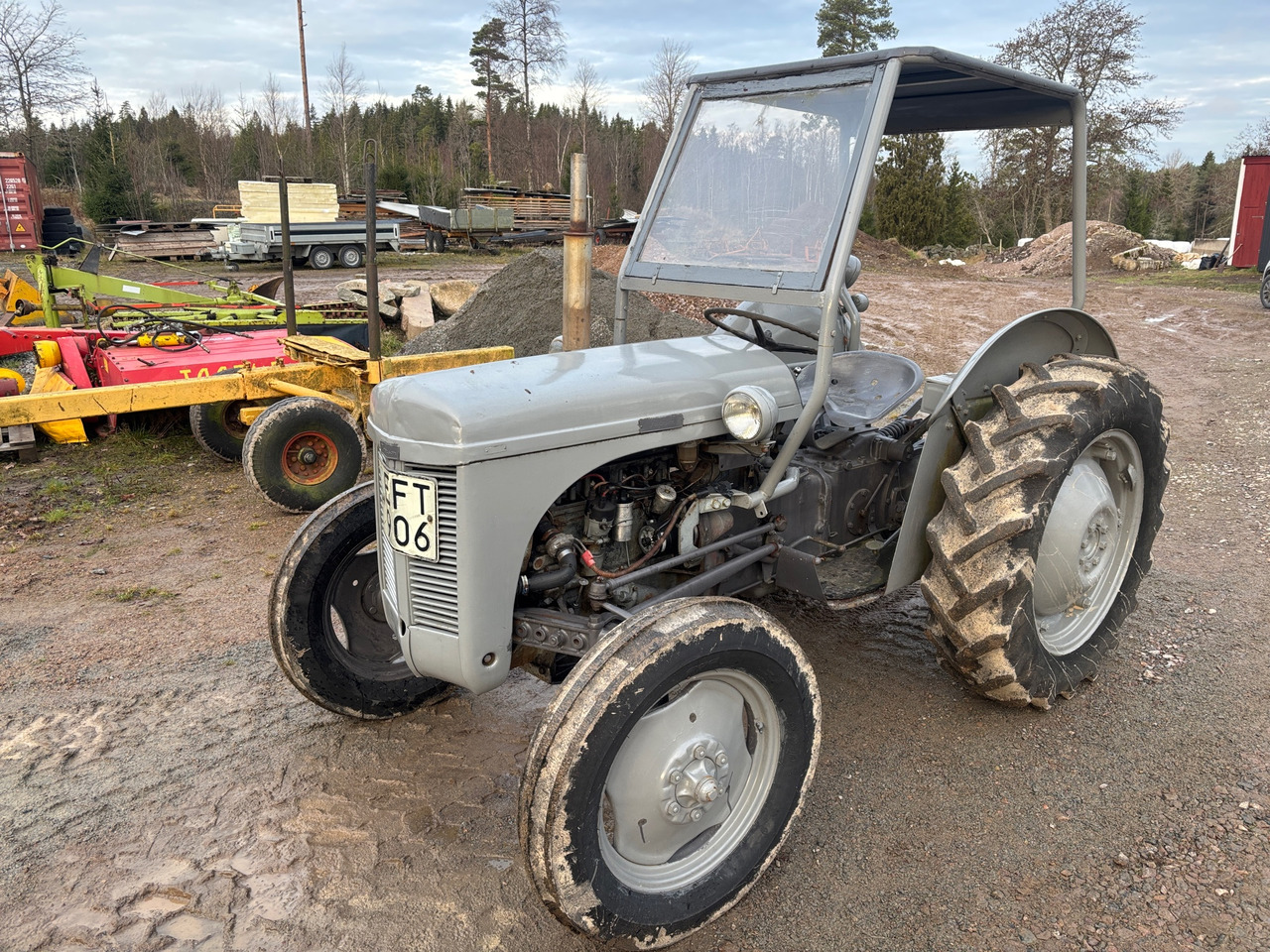 Massey Ferguson TEA 20 B - Tracteur agricole: photos 1 Massey Ferguson TEA 20 B - Tracteur agricole: photos 1