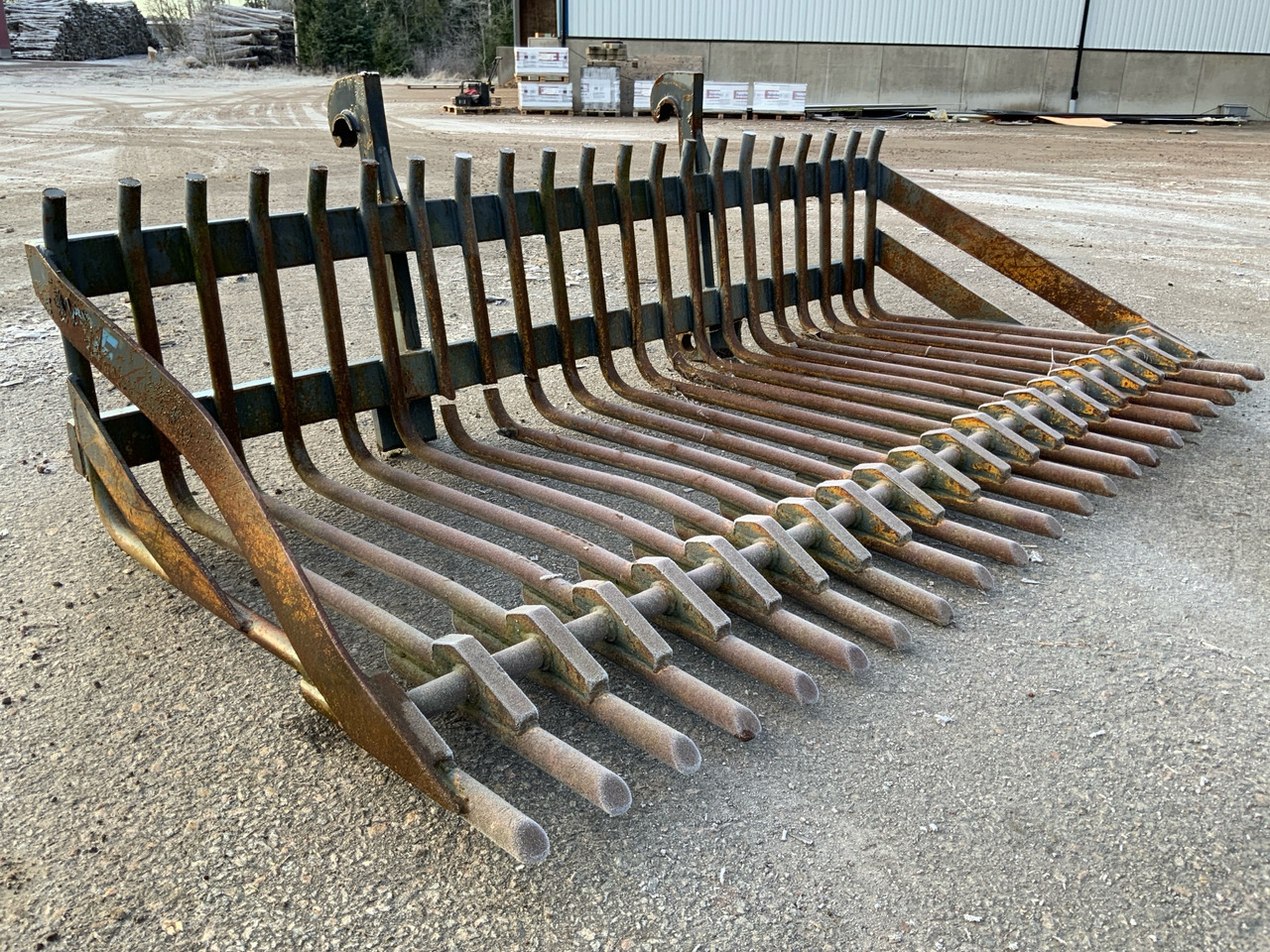 SF - Godet pour Machine agricole: photos 1 SF - Godet pour Machine agricole: photos 1