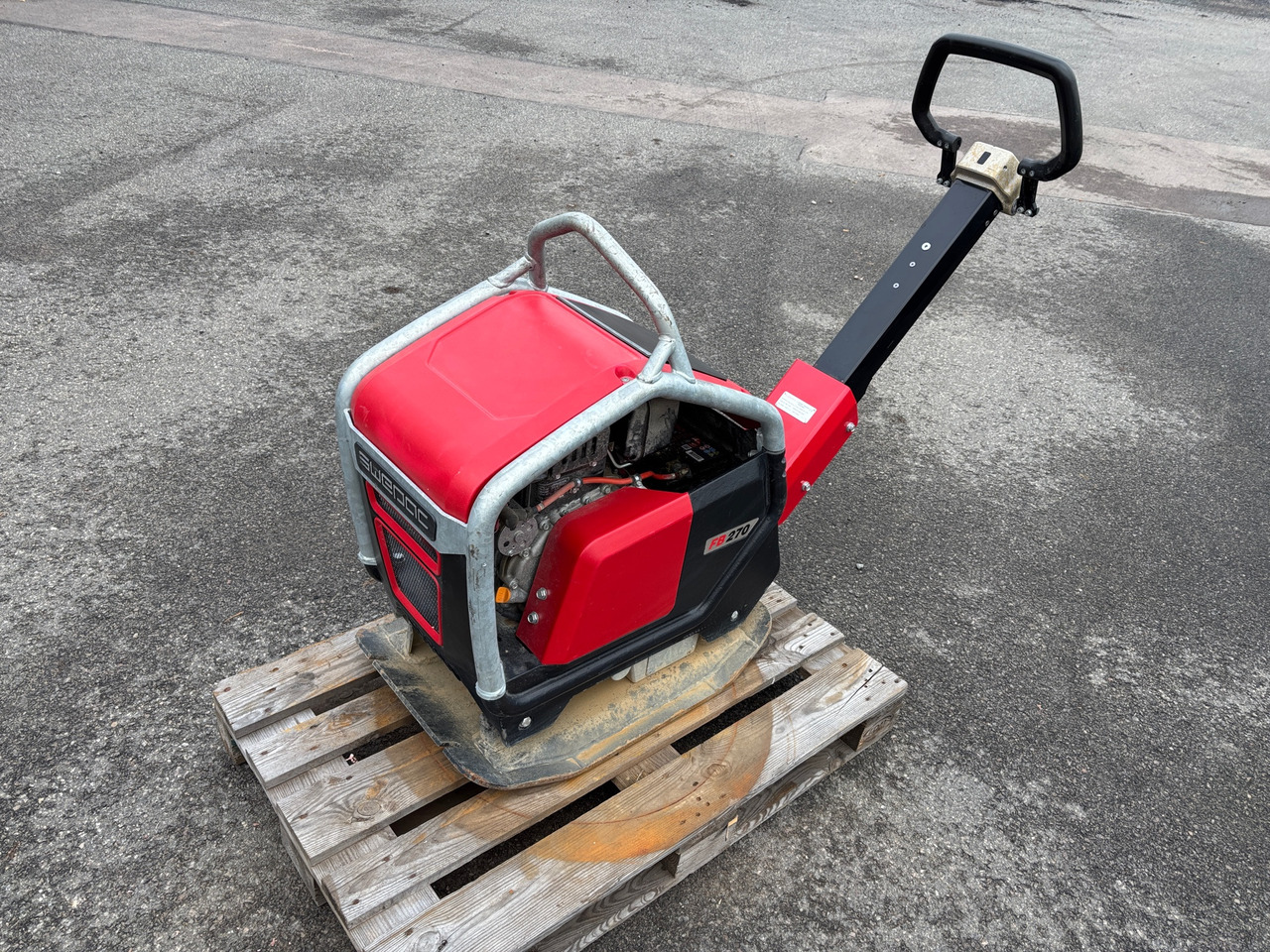 Swepac FB 270 - Plaque vibrante: photos 1 Swepac FB 270 - Plaque vibrante: photos 1