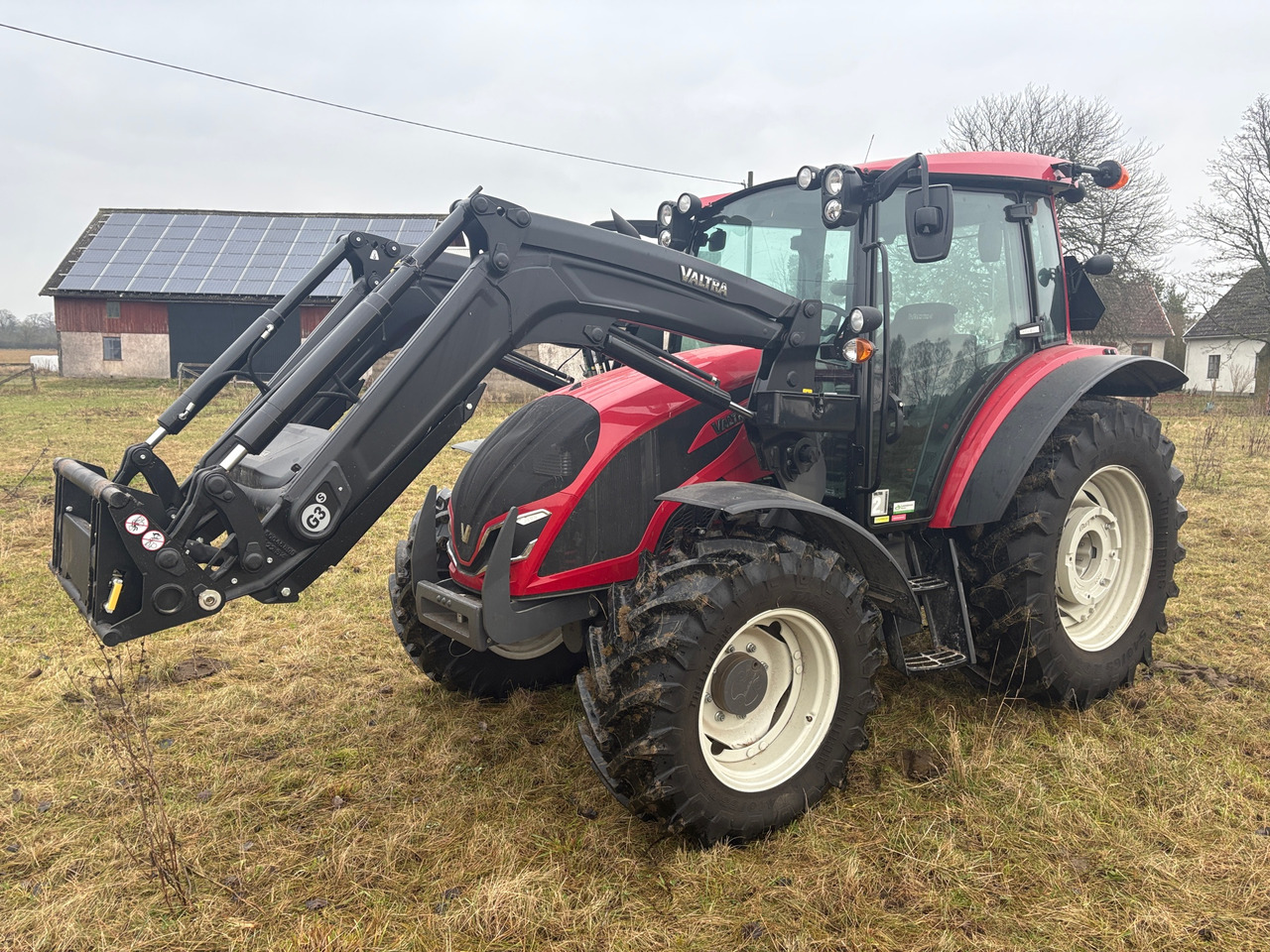 Valtra A95 HiTech - Tracteur agricole: photos 1 Valtra A95 HiTech - Tracteur agricole: photos 1