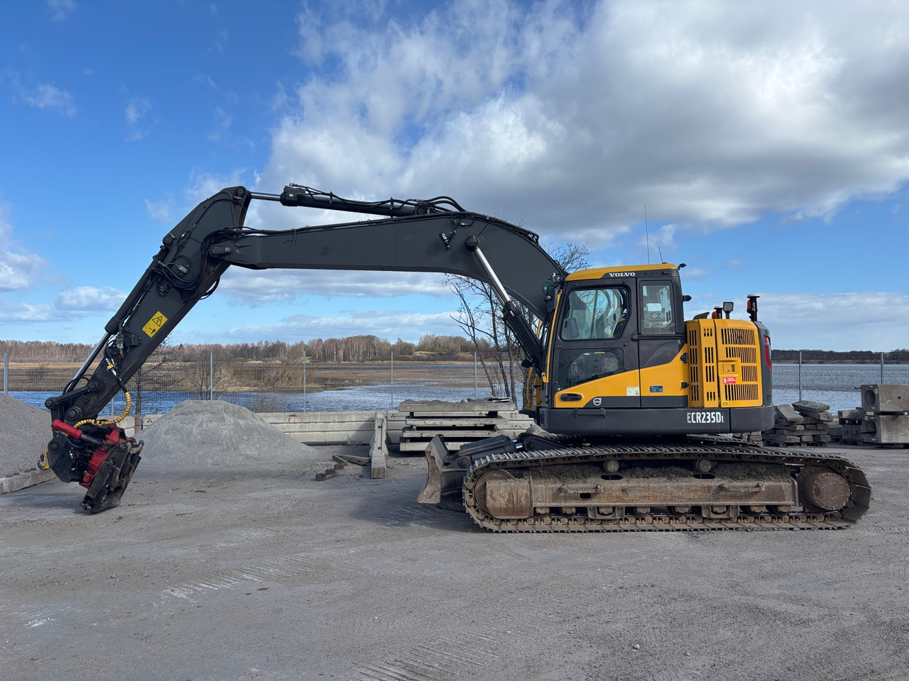 Volvo ECR235DL - Pelle: photos 1 Volvo ECR235DL - Pelle: photos 1