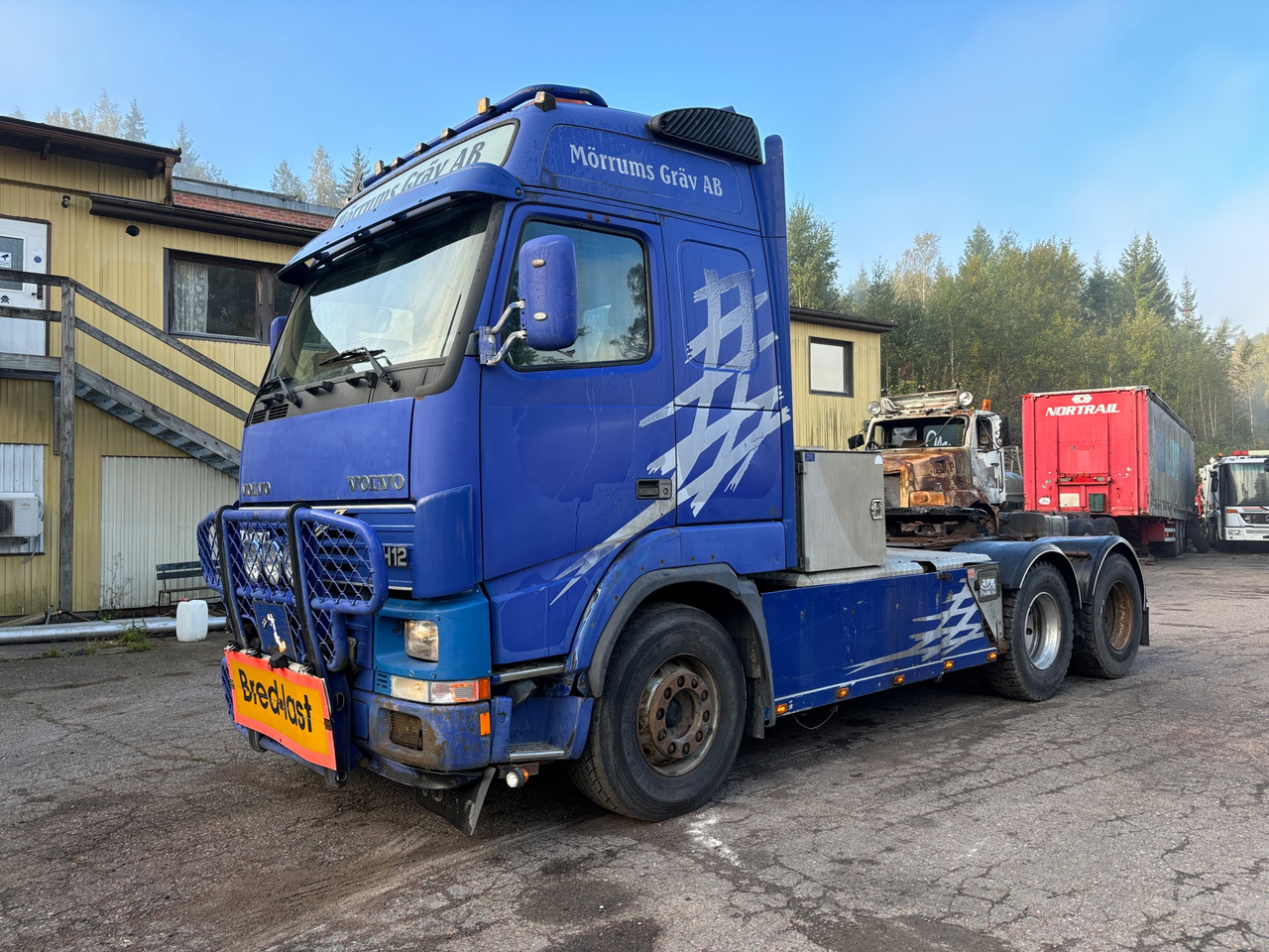 Volvo FH12 6*4 - Camion ampliroll: photos 1 Volvo FH12 6*4 - Camion ampliroll: photos 1