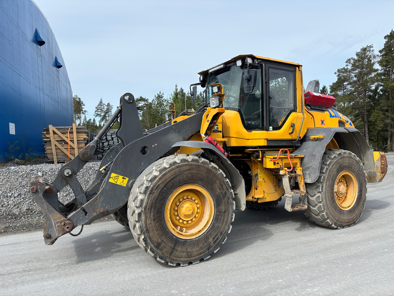 Volvo L90H - Chargeuse sur pneus: photos 1 Volvo L90H - Chargeuse sur pneus: photos 1