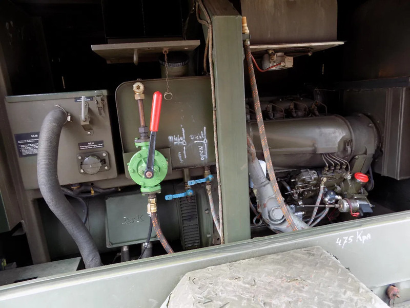 Groupe électrogène Bosch Bosch en Eisemann 25 kva aggregaat: photos 15