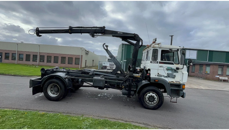 DAF 1900 FA 1900 4x4 - Camion benne: photos 4 DAF 1900 FA 1900 4x4 - Camion benne: photos 4