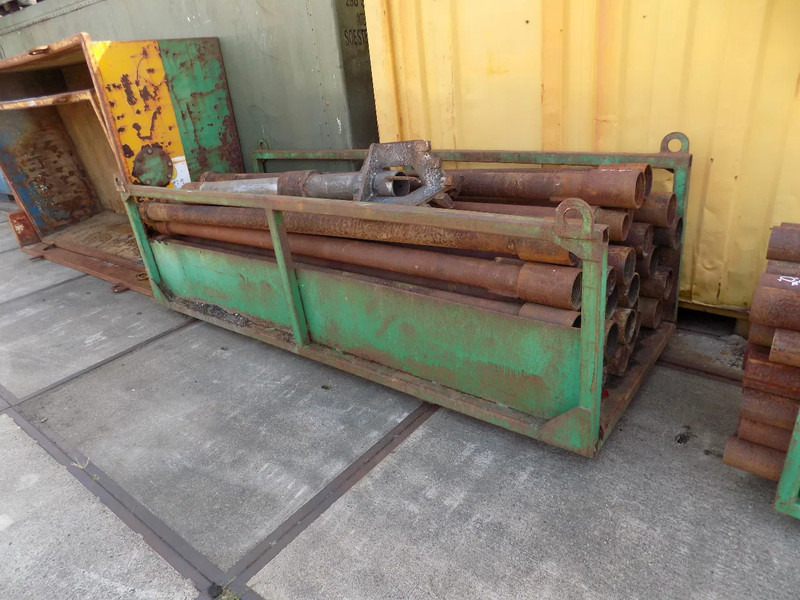 Boorpijpen drilling pipe boorpijpen - Foreuse: photos 1 Boorpijpen drilling pipe boorpijpen - Foreuse: photos 1