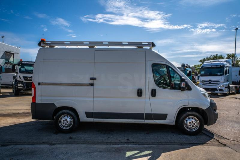 CITROEN JUMPER 2.0 HDI - Fourgon utilitaire: photos 3 CITROEN JUMPER 2.0 HDI - Fourgon utilitaire: photos 3