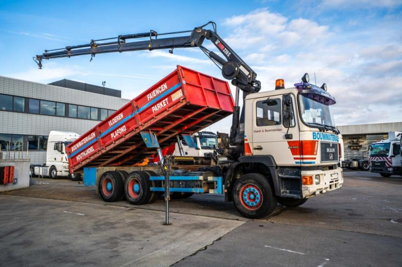MAN 33.422 DF + HIAB 220 C-5 - Camion benne, Camion grue: photos 4 MAN 33.422 DF + HIAB 220 C-5 - Camion benne, Camion grue: photos 4