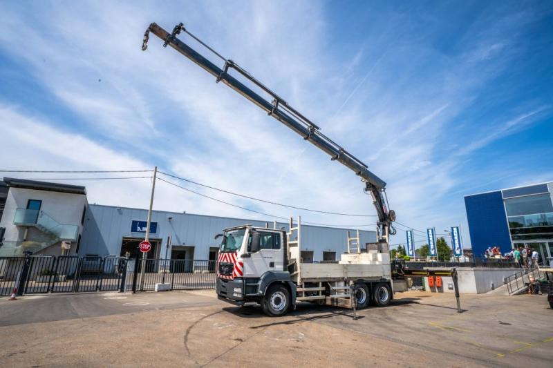 MAN TGS 33.400 BB - HIAB 377 E-5 HIPRO - Camion plateau, Camion grue: photos 1 MAN TGS 33.400 BB - HIAB 377 E-5 HIPRO - Camion plateau, Camion grue: photos 1