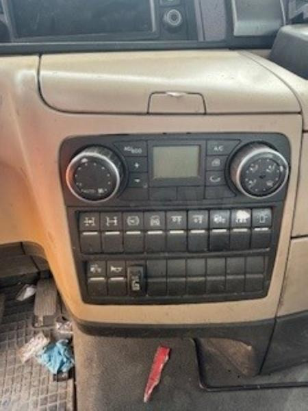 Camion benne, Camion grue MAN TGS 35.460 BL - HIAB X-HIDUO 228 E-3 (DAMAGED): photos 8 Camion benne, Camion grue MAN TGS 35.460 BL - HIAB X-HIDUO 228 E-3 (DAMAGED): photos 8