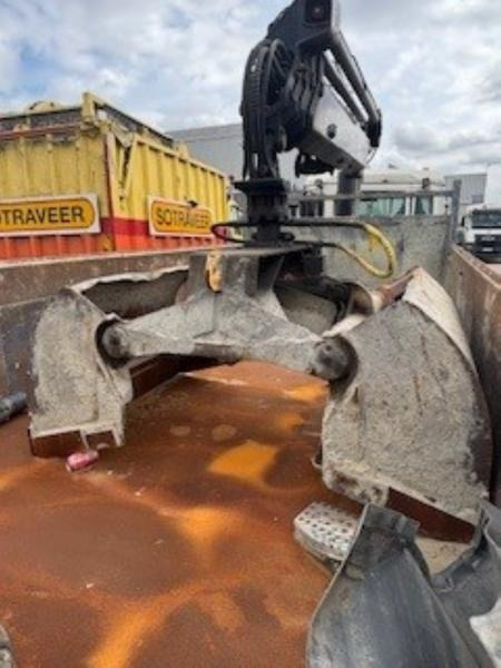 Camion benne, Camion grue MAN TGS 35.460 BL - HIAB X-HIDUO 228 E-3 (DAMAGED): photos 10 Camion benne, Camion grue MAN TGS 35.460 BL - HIAB X-HIDUO 228 E-3 (DAMAGED): photos 10