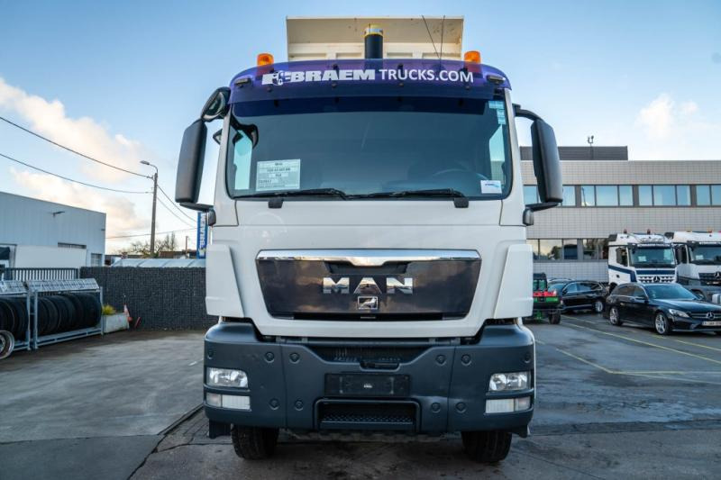MAN TGS 41.400 BB - Camion benne: photos 5 MAN TGS 41.400 BB - Camion benne: photos 5