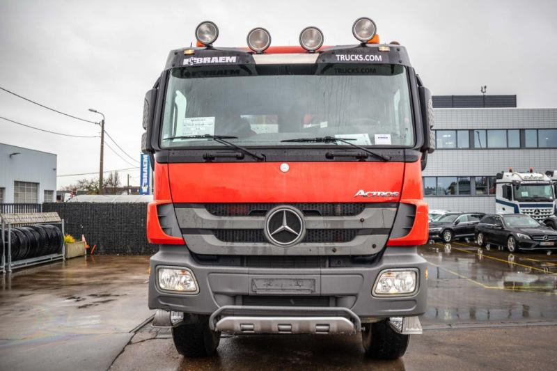 Mercedes ACTROS 3344 AK - HMF1643 Z2 - Camion benne, Camion grue: photos 2 Mercedes ACTROS 3344 AK - HMF1643 Z2 - Camion benne, Camion grue: photos 2