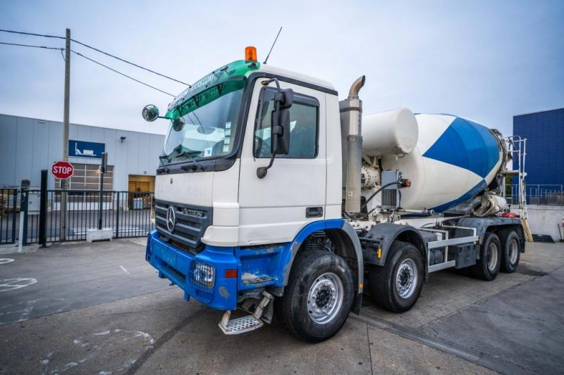 Mercedes ACTROS 4141 BB-MP2 + MIXER 9M3 - Camion malaxeur: photos 1 Mercedes ACTROS 4141 BB-MP2 + MIXER 9M3 - Camion malaxeur: photos 1